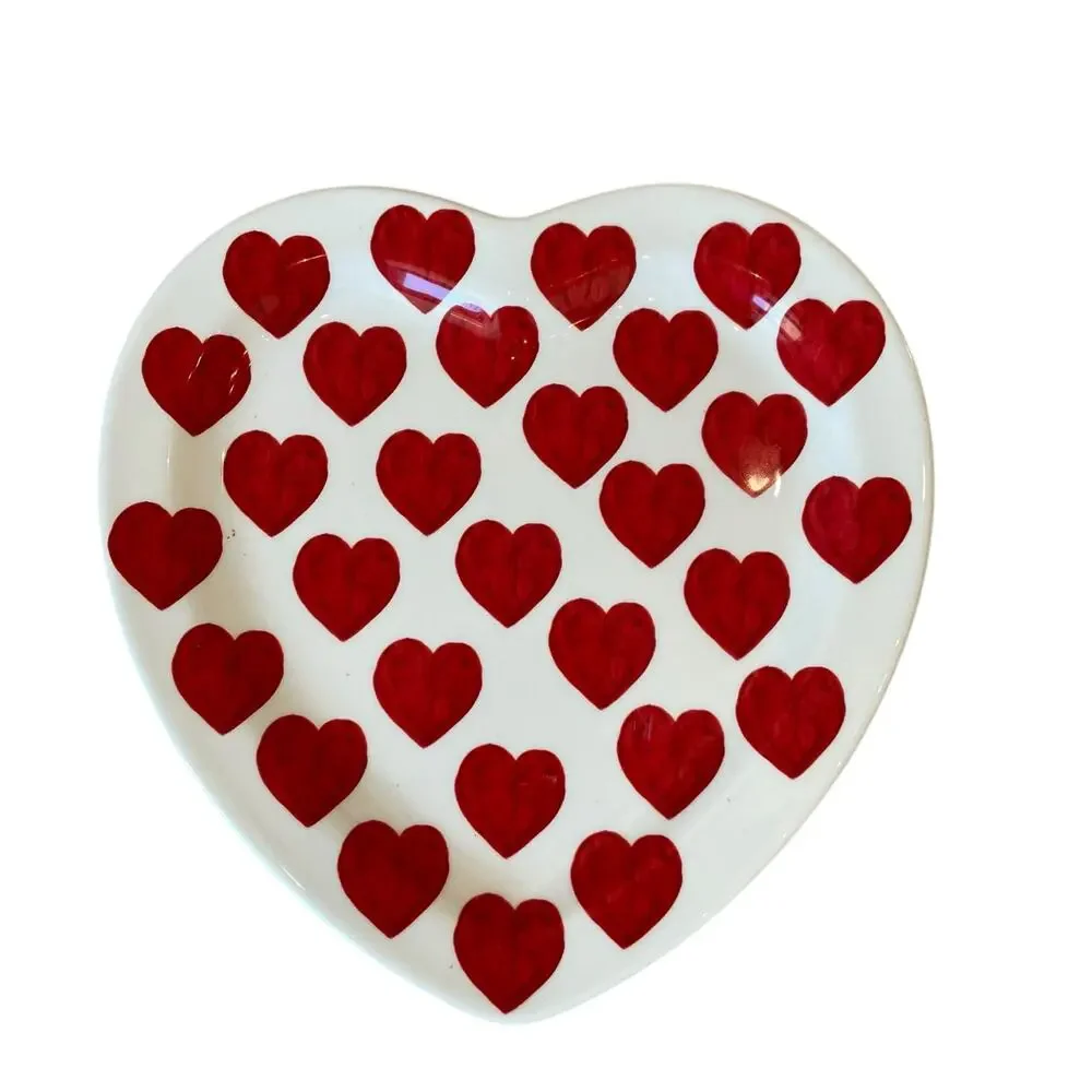 Maxcera Red Heart Valentine Plates 8in Ceramic Set of 4 White New